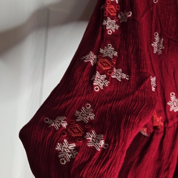 Bohemian Red Summer Top w Embroidery Sz. Medium - Picture 3 of 6